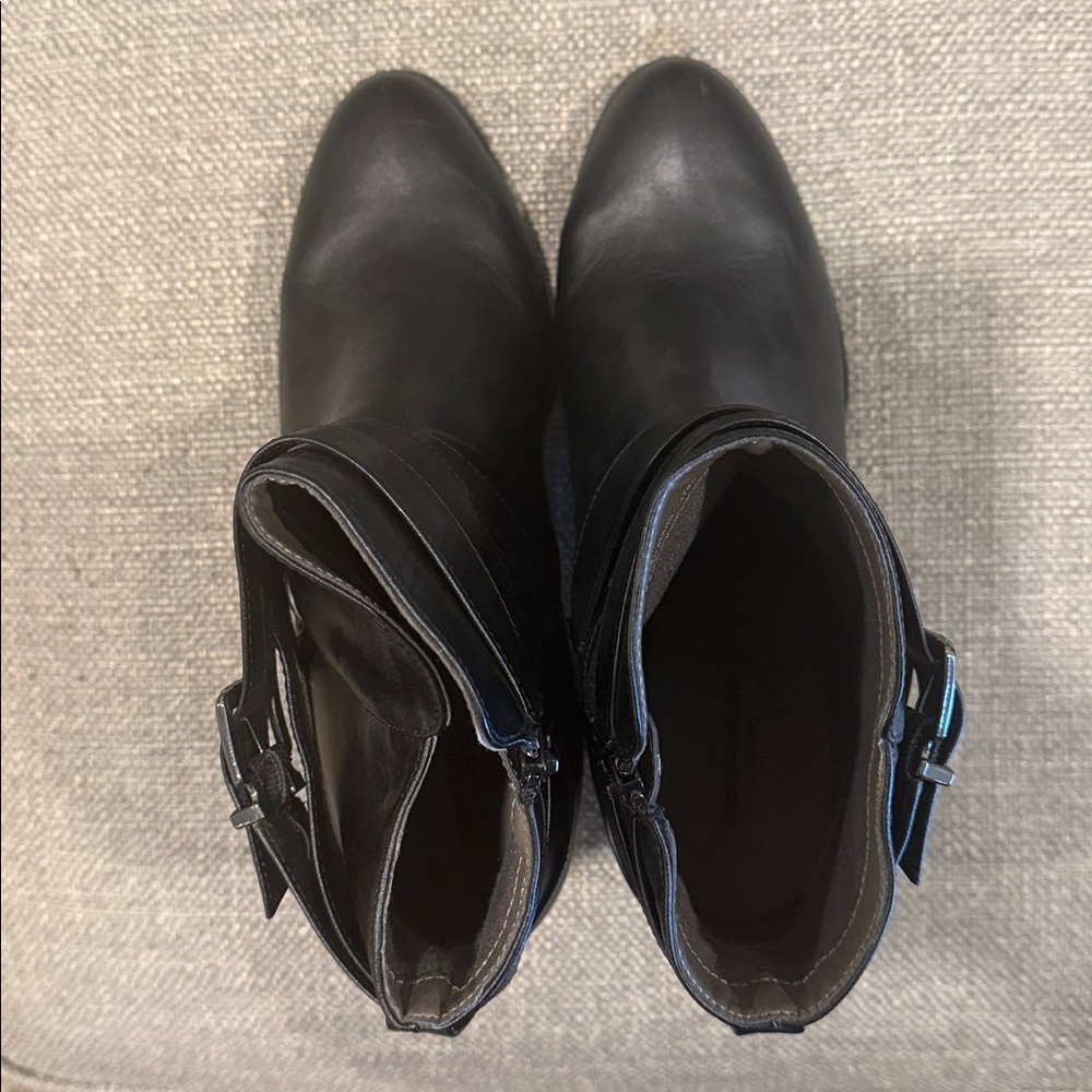 Cloudwalkers Black Heeled Boots